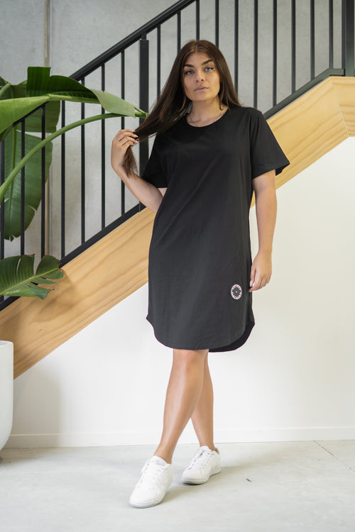BASIC DRESS BLACK